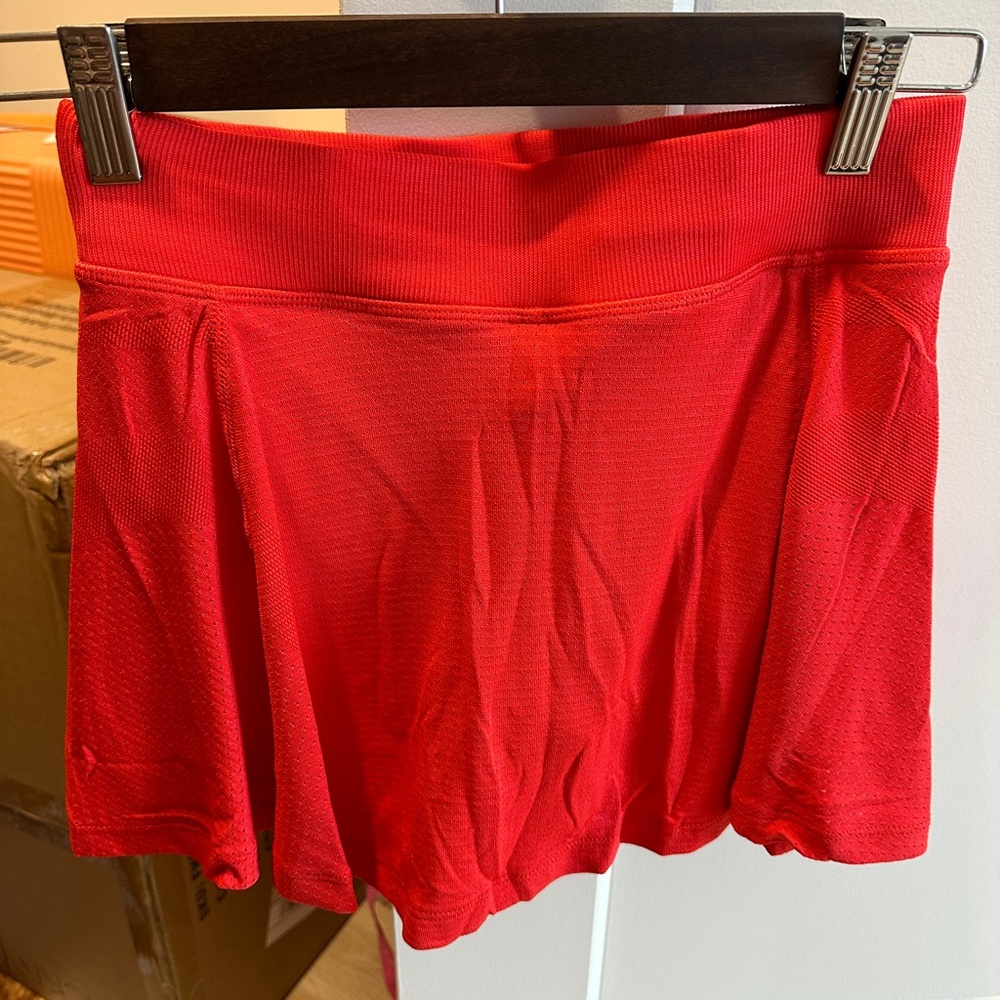 Lululemon Swiftly Tech Skirt